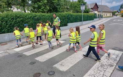 Obisk policistov in prometna akcija